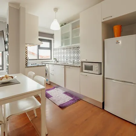 Apartament Espinho Seawalk And Seaview By Vacationy Porto